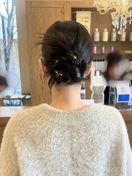 ルシュカイチマルニ(Rasca102) Rasca◇カチモリヘア　お呼ばれヘア　タイトアレンジ