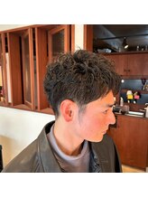 リチウム(Lithium)&nbsp;〈大人の渋髪〉クセ毛風パーマ