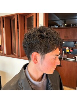 リチウム(Lithium) 〈大人の渋髪〉クセ毛風パーマ