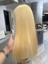 《*シャンプーの注意点*》色落ちしにくいシャンプーの選び方と正しい洗い方を紹介◎[馬レイヤーじゅ/韓国]