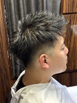 ヒロギンザ 新橋銀座口店(HIRO GINZA) ツーブロスキンフェード