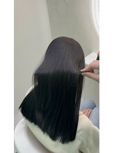 エラ(Ella) 艶髪ダークブラウン