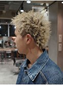 渋谷スパイキーショートアップバンクフェザーショートパーマ