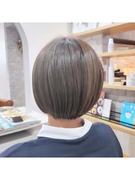 エスドットニカ(S.Nika) ショート