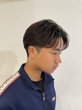 ニアウ 伊勢崎連取店(Niau) メンズマッシュニュアンスパーマセンターパート