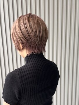 ナンバー(number+) 20代30代大人可愛い小顔ショート丸みボブウルフピンクベージュ