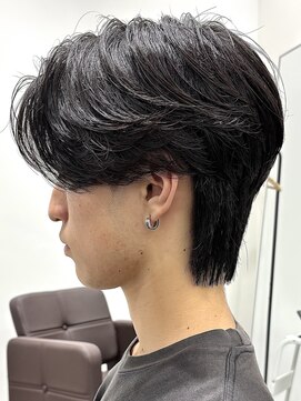 カルム(kalm) メンズセンターパートウルフセンターパートニュアンスパーマ襟足