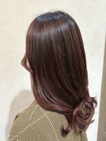 リア(Liea)&nbsp;“ぷるんっ”とまとまる髪の毛に