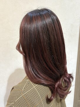 “ぷるんっ”とまとまる髪の毛に