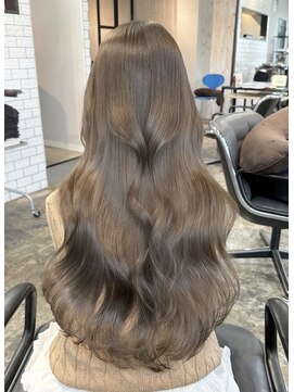 ミュージアム(MUSEUM) ヘーゼルベージュ♪