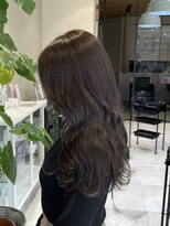 スリー(Three)&nbsp;上品グレージュ