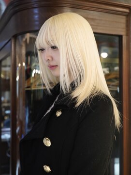 スリー(three) 抜きっぱなしBLONDE