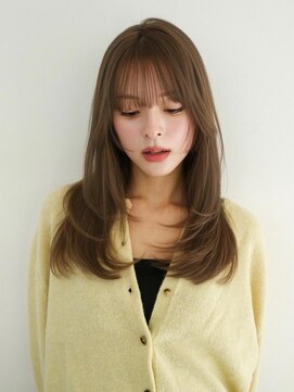 ノーム(NORME) ワンカールレイヤーカット×アッシュグレージュカラー