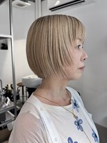 インザヌーク(INN the neuk)&nbsp;顔周りにデザインが入ったハイトーンボブ