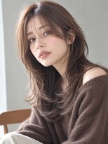 オラボ(olabo)&nbsp;透明感グレージュ×ふんわりくびれレイヤーロング