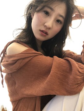 エムサロン 前橋川原(emusalon) 小顔効果 ミディアムヘア