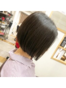 トゥーリ 筑紫野店(tuuli) 乾かすだけで決まる！ ショートボブ★