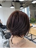 ショートボブ