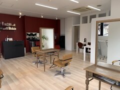 ヘアカラー専門店　染の庭 箕面店