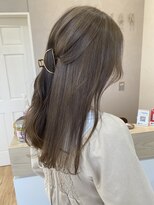 リアン(LIAN)&nbsp;フェミニンミルクティーグレージュ