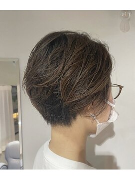 エイド 都立大学(AID_) 束感/ハンサムショート