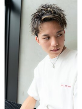 オースティン 登戸向ケ丘遊園(AUSTIN) ツイストパーマ七三オールバックマッシュウルフスリークショート