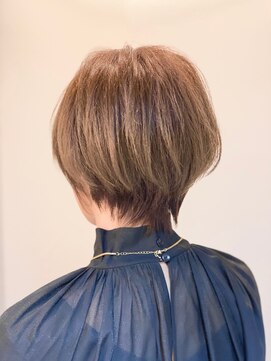 髪庵ゆかし スタイリング楽ちんショート