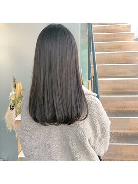 シロコウベ(shiro.kobe) 人気No1シンプル地毛風ストレート