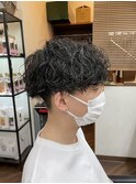 波巻きスパイラルパーマ刈り上げマッシュセンターパー 卜