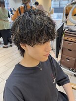 テトラ バイ ネオリーブ 横浜西口店(tetra by neolive)&nbsp;波巻き ハイライト メッシュ ウルフ [横浜]