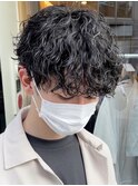 波巻きスパイラルパーマツーブロックメンズマッシュ栄