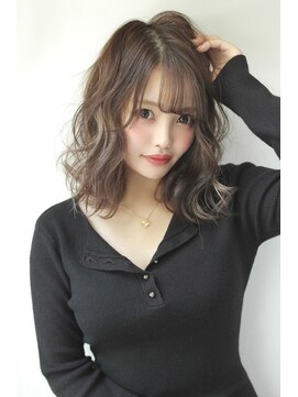 リノバイアクネ(lino by ACNE) ☆色っぽ大人ミディアム☆