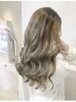 アンビ(ambi) バレイヤージュ