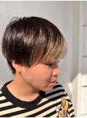 ミニウルフアクセントバングショート