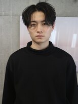 アコロン(acoron.)&nbsp;カット/センターパート/池袋メンズカット