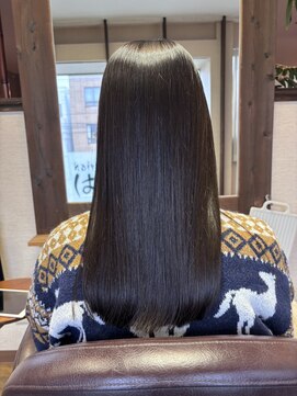 艶髪ストレートロングヘア美シルエット髪質改善トリートメント