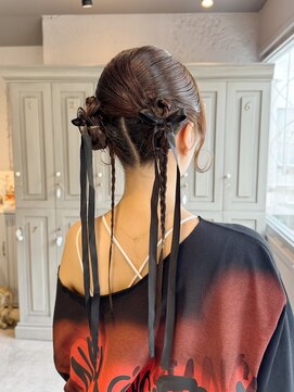 ライブ参戦カチモリタイトヘアツインヘアセットライブヘアメイク