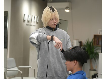 ホワイト(WHITE)の写真