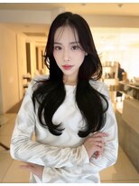 マージュ ギンザ(marju GINZA)&nbsp;☆シースルーバング　レイヤーカット　韓国巻き　艶髪カラー