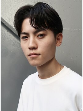 ガレージ バイ グリーン 原宿 表参道(Garage by green) センターパート/ニュアンスパーマ(REI)