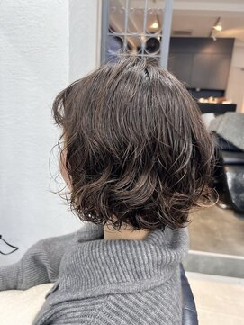 クラン 六甲道(Chlan) 今流行りのボブパーマ抜け感ショート