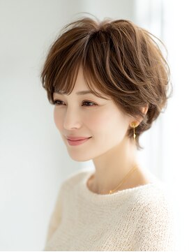 ビフィーノ リルネ(Bifino Rilune) ４0代50代襟足スッキリ丸みショート
