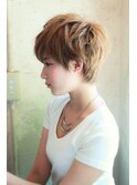 【三宮元町】シルエットがキレイなスッキリショート 2　