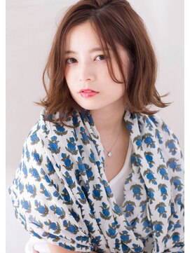 マリアバイアフロート(Maria by AFLOAT) 【添田】外ハネ切りっぱなしボブワンレン似合わせカットボルドー