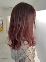 インビテーション(invitation) ファッションのポイントにチェリーピンク♪