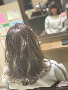 バグズ ヘアデザイン 桔梗が丘店(Baguz HAIR DESIGN) 愛されふんわりセミロング☆なみなみウェーブ☆くびれヘア
