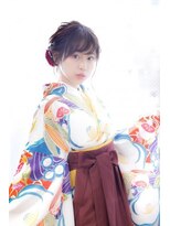 ネオリーブ クーロ(Neolive curro)&nbsp;卒業式★袴着付け♪まだまだご予約受付中♪