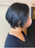 20代30代40代小顔ひし形ストレート前下がりショートボブ