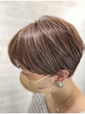 ハイライト×ミルクティーアッシュ×メンズライクショート