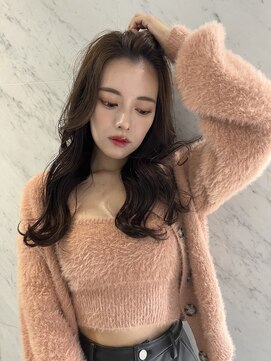 ロンド ストラーダ 心斎橋(Lond strada) 韓国前髪顔周りロング×デザインカラー[心斎橋/髪質改善]